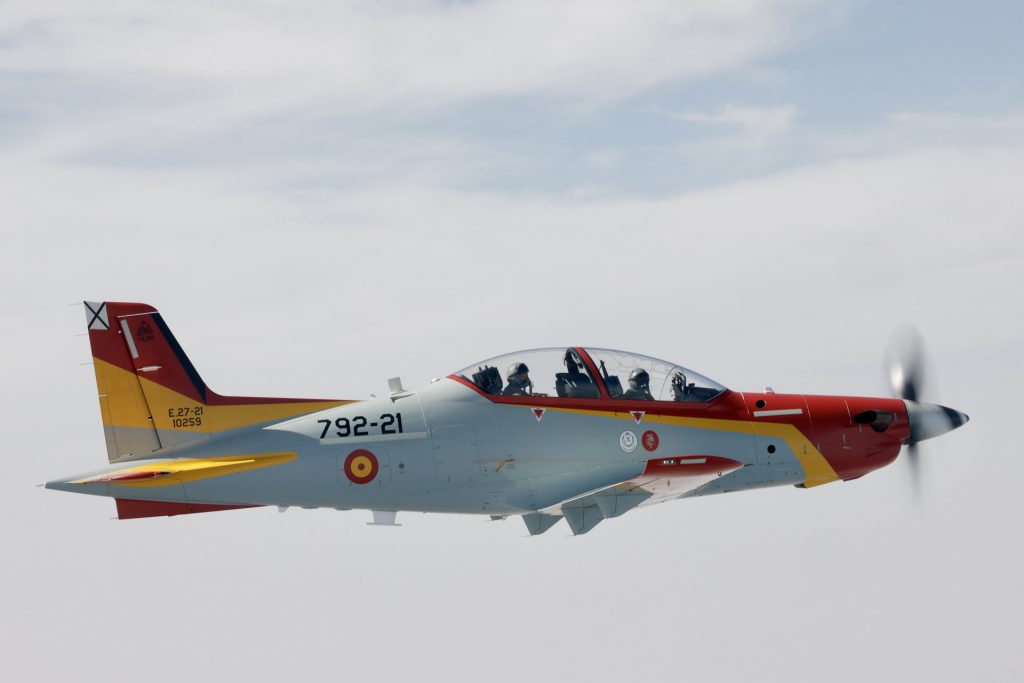 Felipe VI en la despedida de la Patrulla Águila
