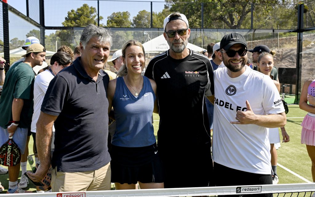 Interés por el pádel en deportistas de élite Toni y Maribel Nadal con Jürgen y Marc Klopp