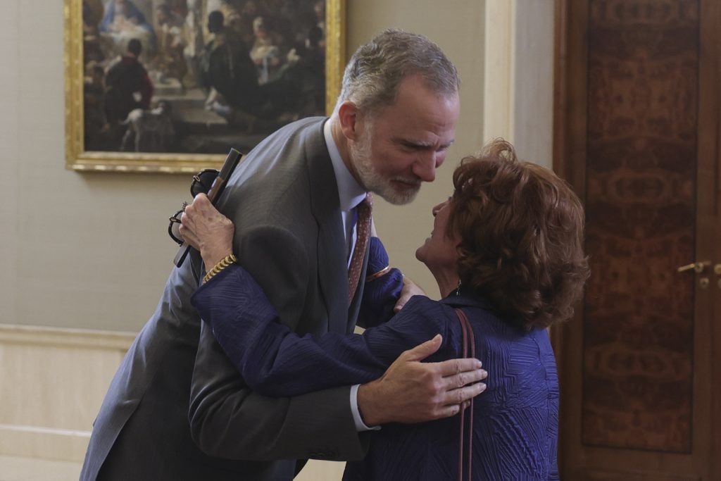 Su profesora y preceptora personal El rey Felipe VI y Carmen Iglesias