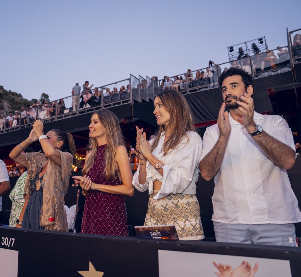 Sin Antonio Banderas Sandra García Sanjuan, Frederic Lerner, Nicole Kimpel y Barbara Kimpel