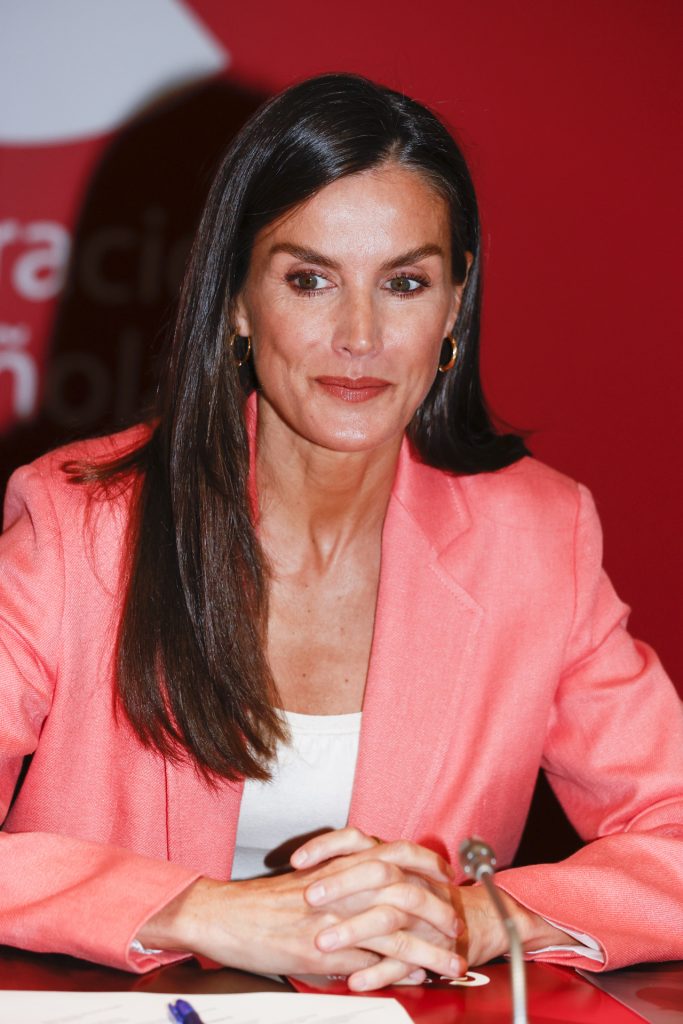 Camiseta en clave minimalista La Reina Letizia