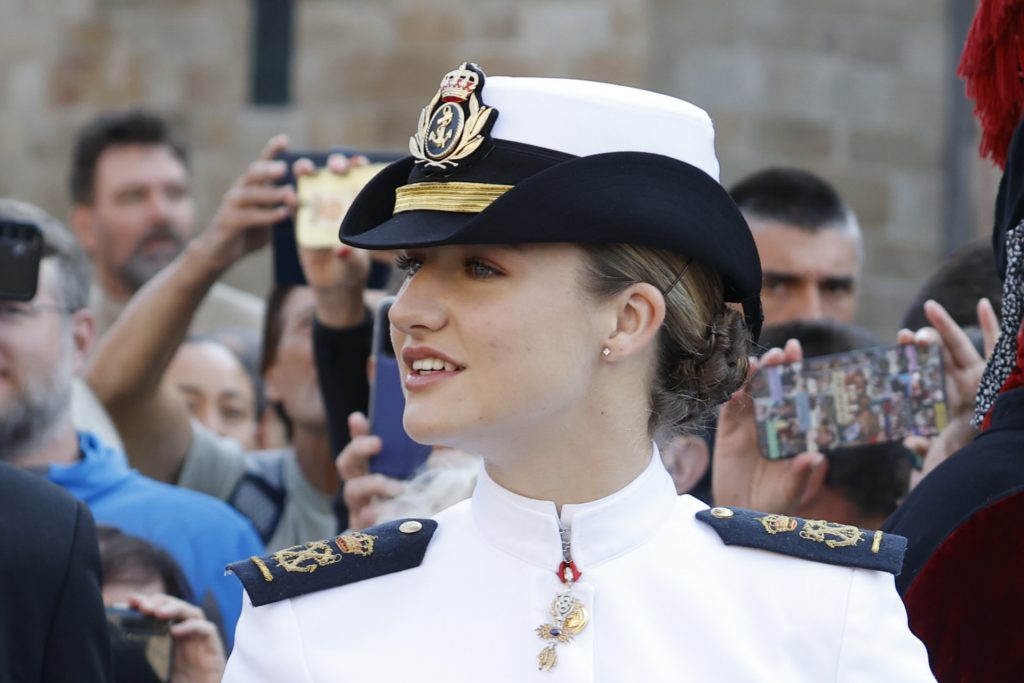 Máximo reconocimiento de la Xunta La princesa Leonor recibe la Medalla de Oro de Galicia 2025
