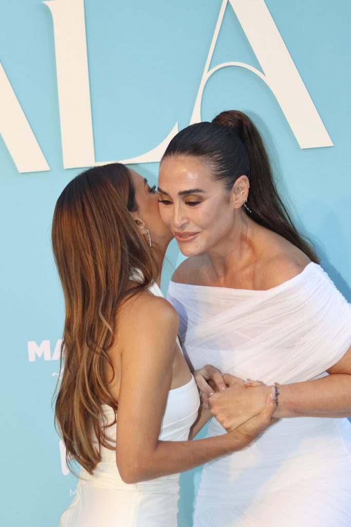 Eva Longoria: diseño de Vicky Martín Berrocal Eva Longoria y Vicky Martín Berrocal