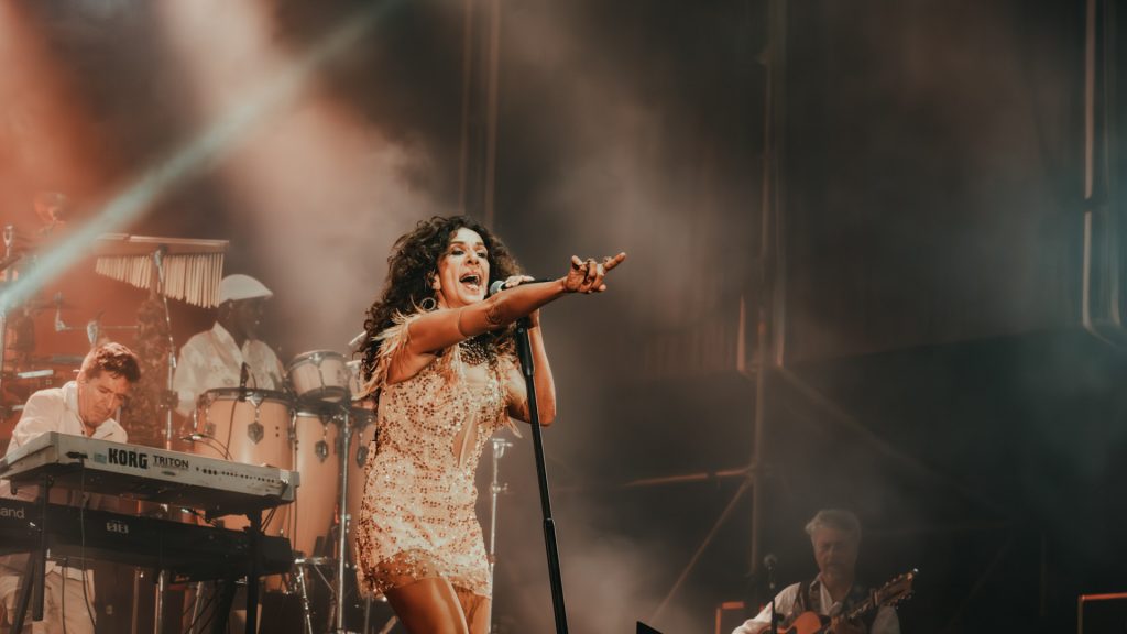 Rosario Flores