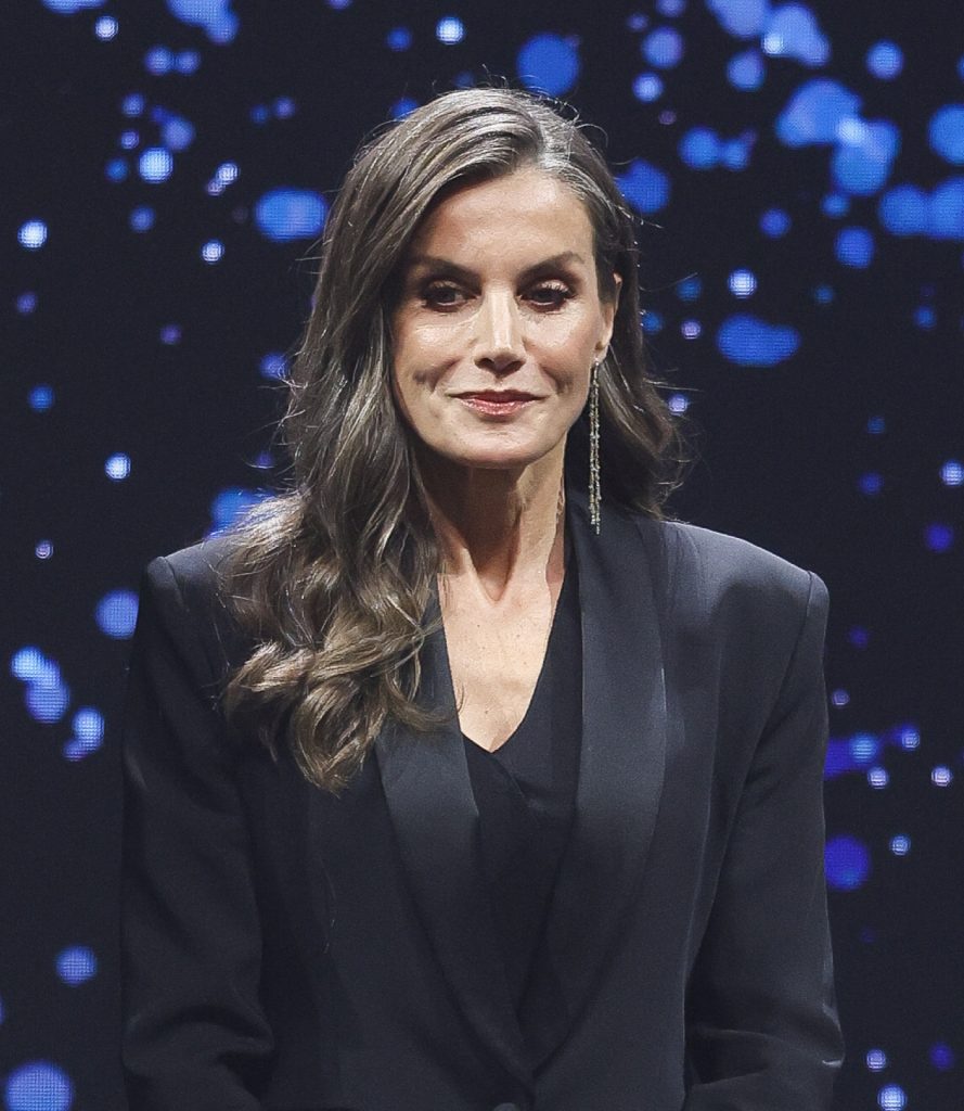Pendientes largos de Tous La reina Letizia