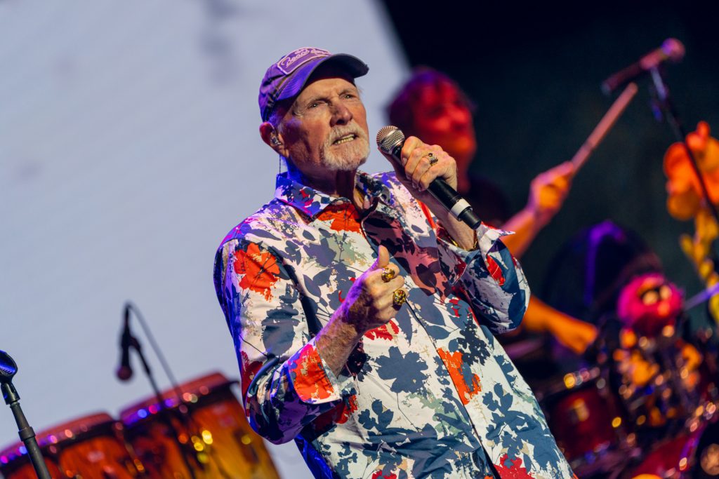 Liderado por Mike Love y Bruce Johnston The Beach Boys