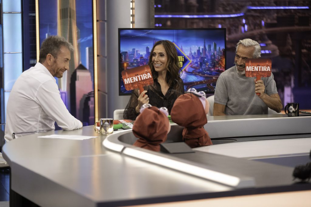 Pablo Motos, con Imanol Arias y María Barranco