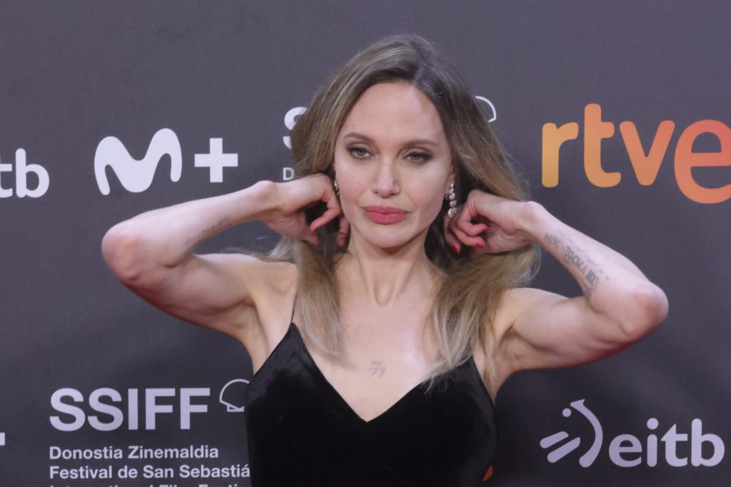 Esperado debut Angelina Jolie