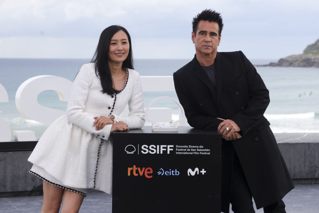 Colin Farrell y Fala Chen
