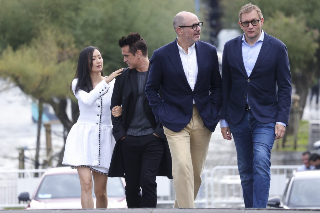 Mike Goodridge, Fala Chen, Colin Farrell y Edward Berger 