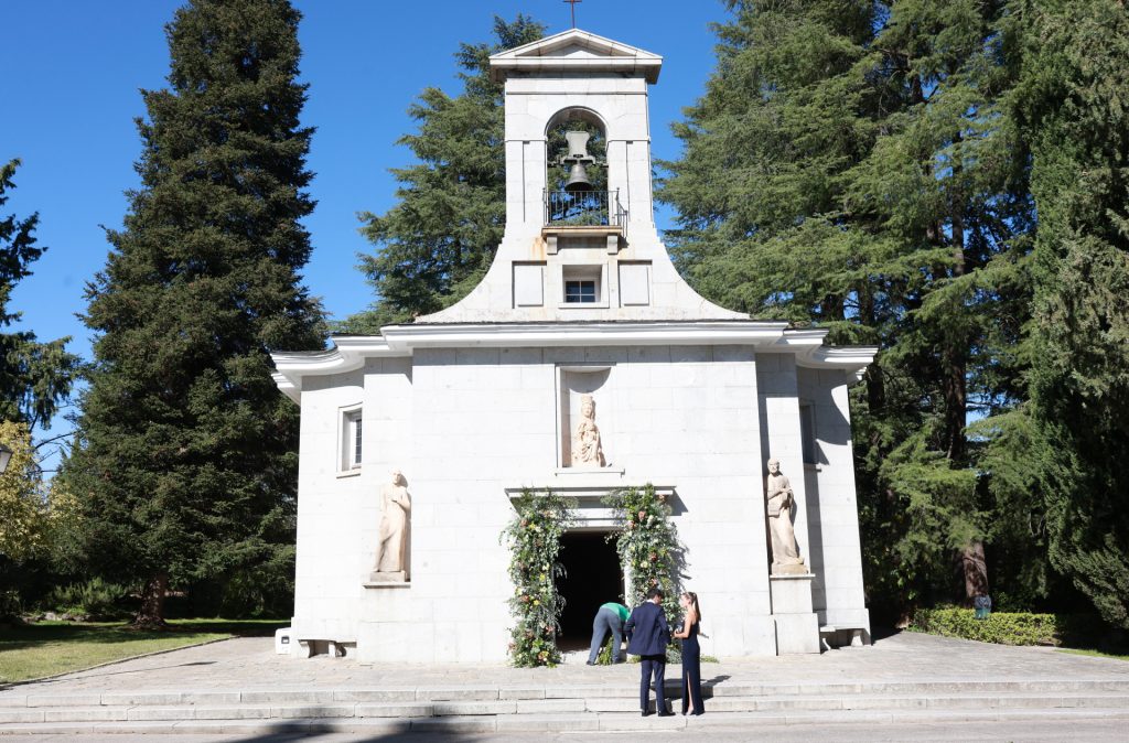 Ceremonia religiosa en Pozuelo de Alarcón Boda de Jaime Martínez-Bordiú Aznar y Andrea García Charcos