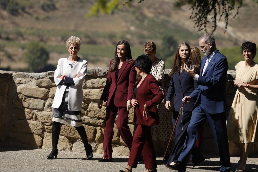 Paseo por la ciudad Visita oficial de los Reyes y la Princesa a la Comunidad Foral de Navarra