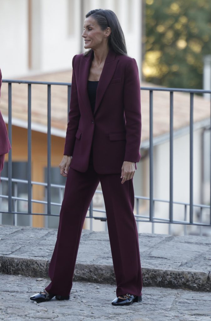 Reutilización de looks Visita oficial de los Reyes y la Princesa a la Comunidad Foral de Navarra