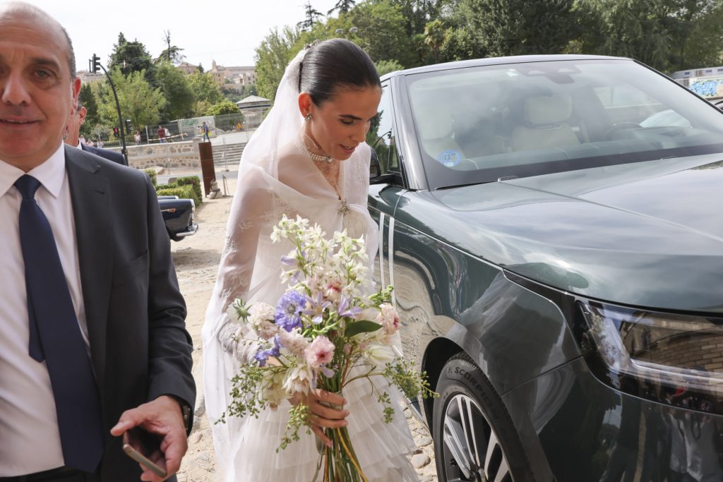 Ramo silvestre Boda de Lucía Entrecanales y Laszlo Bene