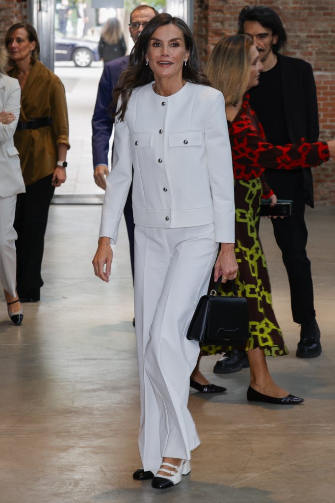 Pantalón ancho La reina Letizia