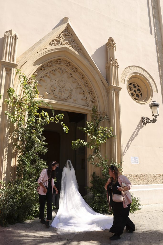 Ceremonia con arraigo sevillano Boda de Cayetano Martínez de Irujo y Bárbara Mirjan