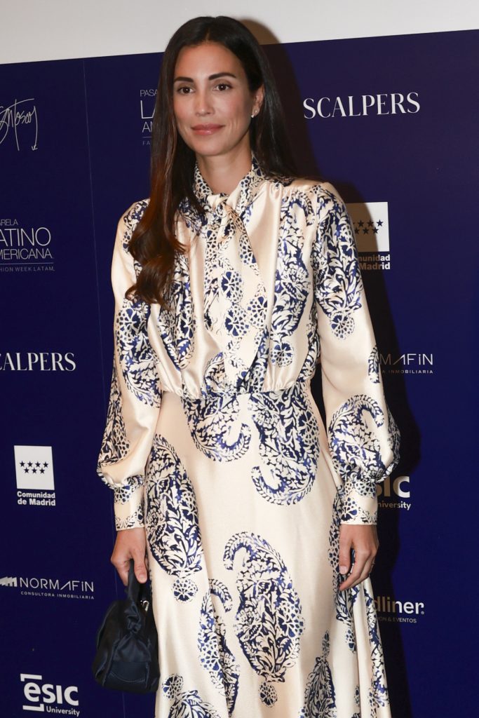 Un vestido de su propia firma Sassa de Osma
