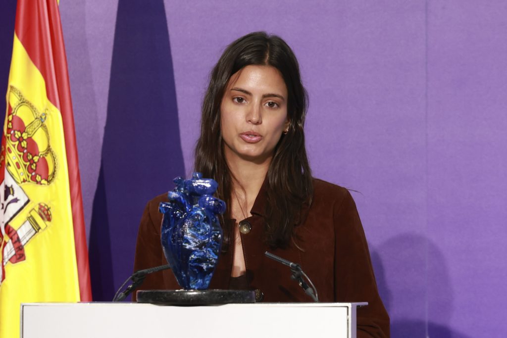 Recogió un premio en nombre de su abuelo Ariadna Vargas Llosa