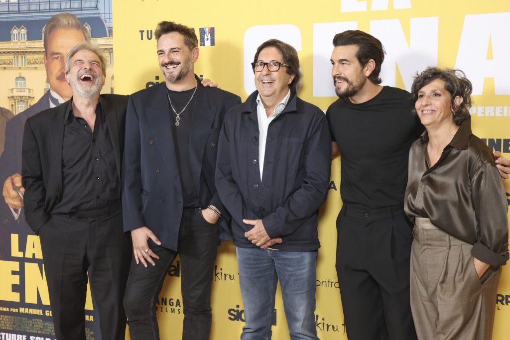 Alberto San Juan, Asier Etxeandia, Manuel Gómez Pereira, Mario Casas y Elvira Mínguez