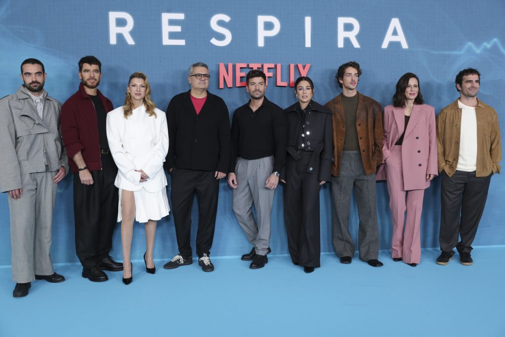 Borja Luna, Najwa Nimri, Aitana Sánchez-Gijón, Blanca Suárez, Pablo Alborán, Alfonso Bassave, Xoán Fórneas y Manu Ríos