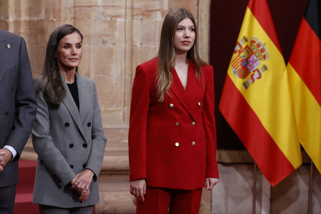 La Familia Real en los actos previos a la entrega de los Premios Príncipes de Asturias