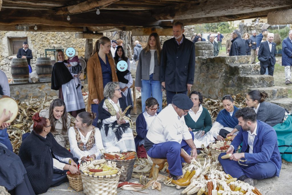La Familia Real en Valdesoto