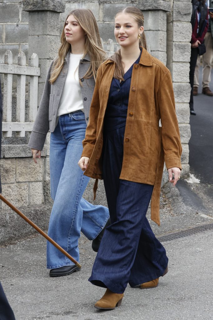 La Familia Real en Valdesoto