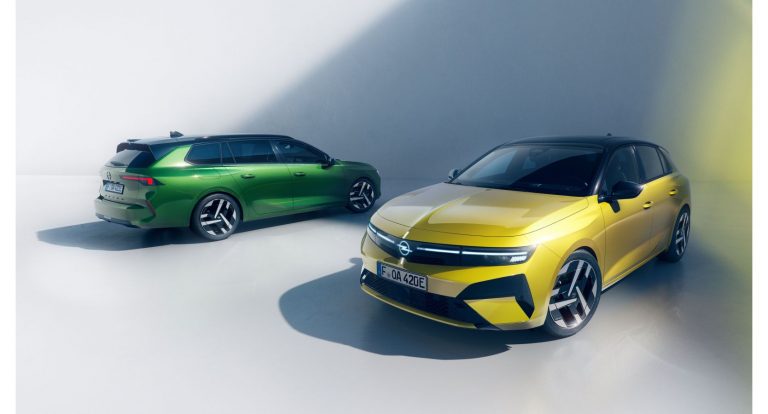 New Opel Astra y Opel Astra Sports Tourer
