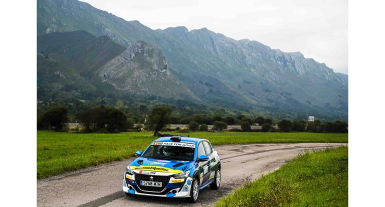 Javier Cañada, campeón del DESAFÍO PEUGEOT en un final impredecible