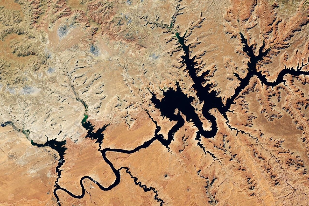 El lago Powell cae a mínimos históricos mientras un domo de calor dispara las temperaturas en Estados Unidos