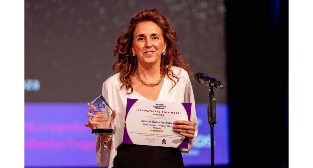 Susana Remacha, reconocida en los Women Automotive Awards por su rol inspirador para mujeres del sector del automóvil